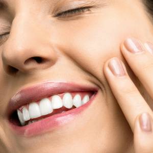 Teeth Whitening in Pittsburg: Top Benefits of a Radiant Smile